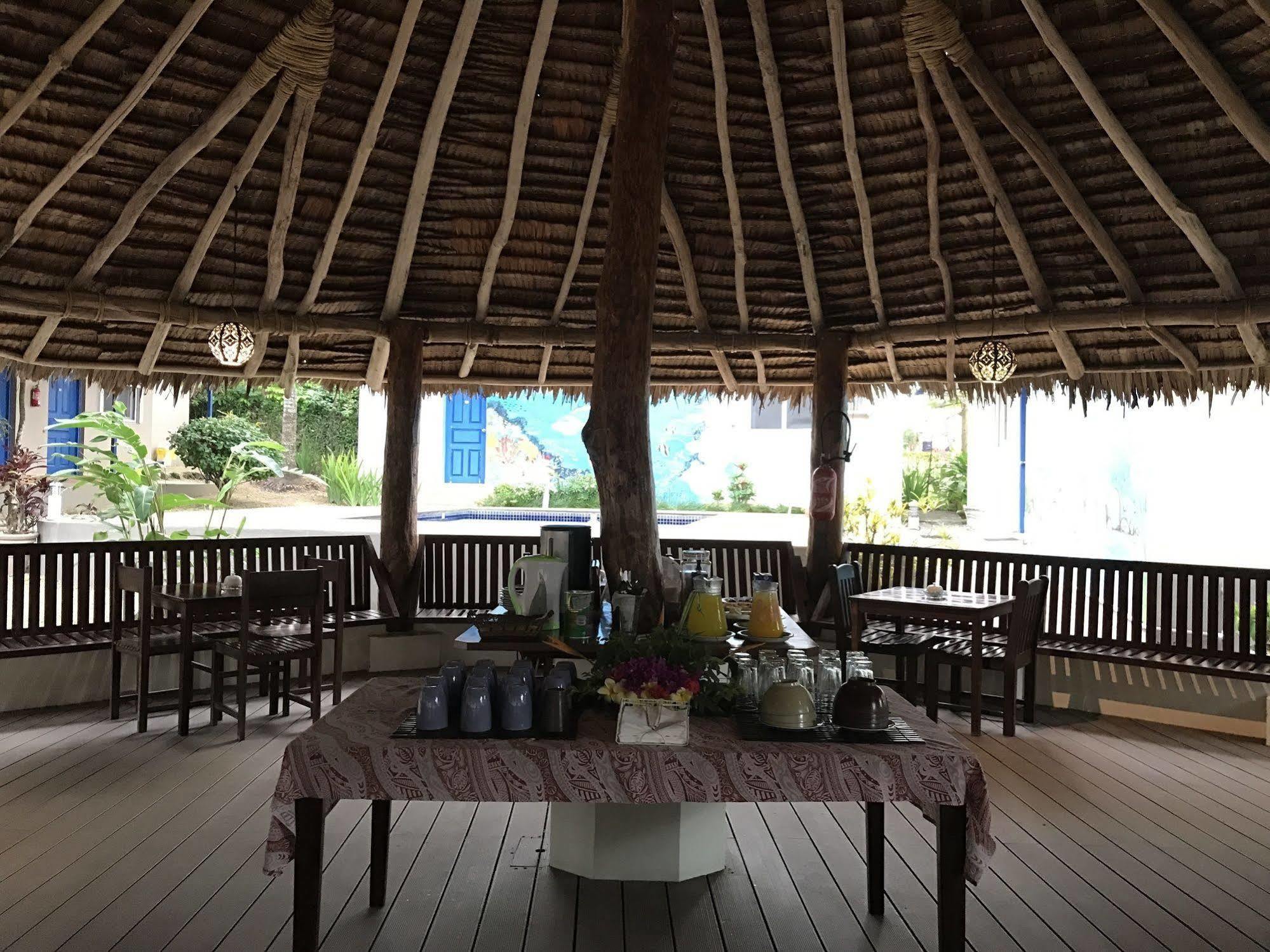 Vanuatu Holiday Hotel Port Vila Dış mekan fotoğraf